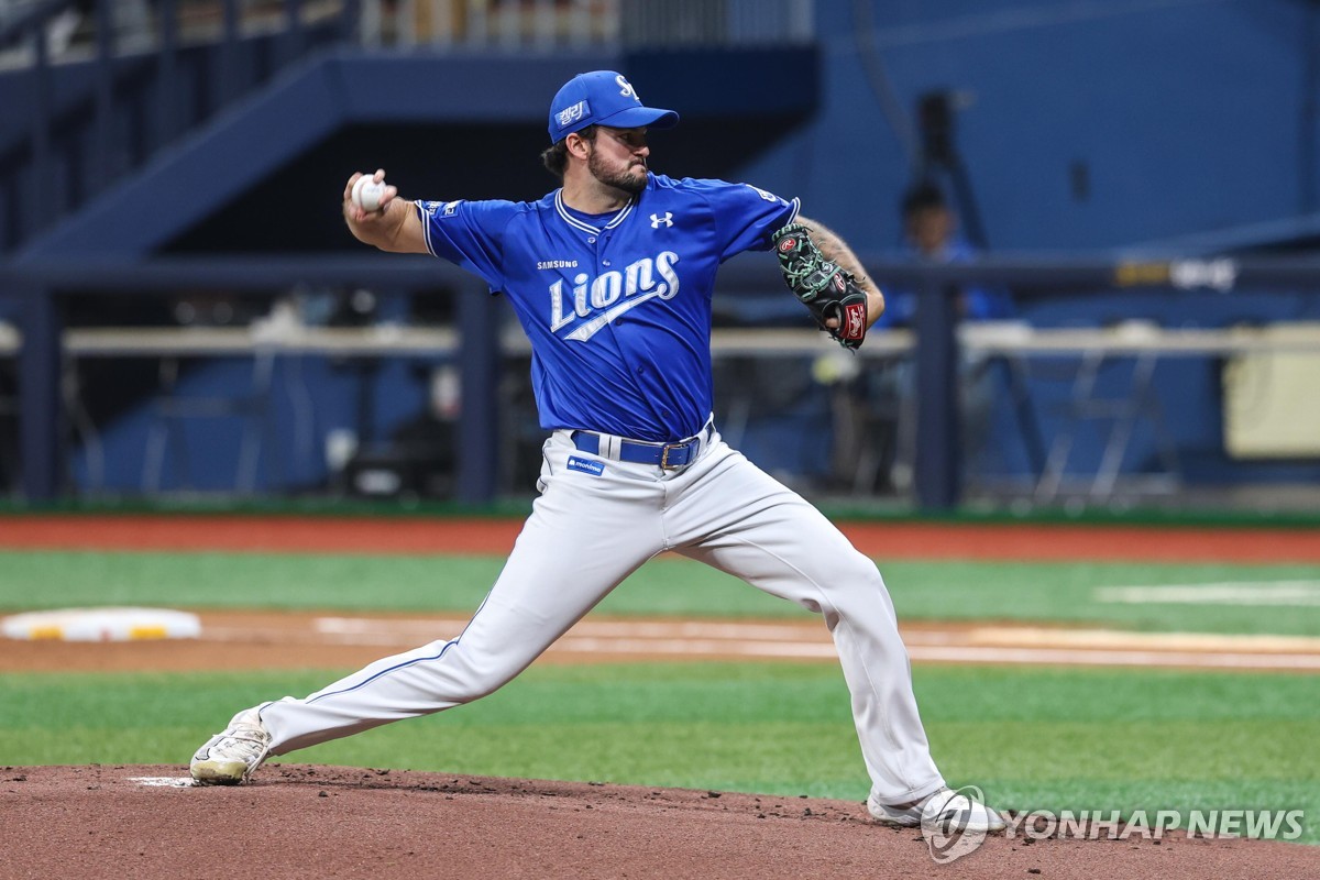 Samsung Lions starter Connor Seabold pitches against the Kiwoom Heroes during a Korea Baseball Organization regular-season game at Gocheok Sky Dome in Seoul on April 27, 2024, in this photo provided by the Lions. (PHOTO NOT FOR SALE) (Yonhap)