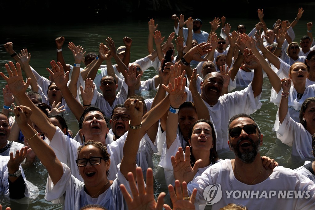 ISRAEL-RELIGION-CHRISTIANITY-BAPTISM