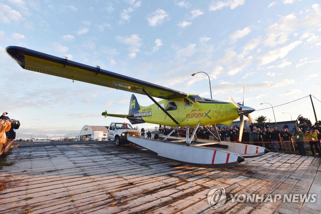 CANADA-TRANSPORT-EPLANE