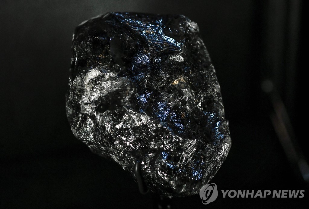 luxury-FRANCE-ECO-LUXURY-JEWELLERY-DIAMOND-MINE-RETAIL