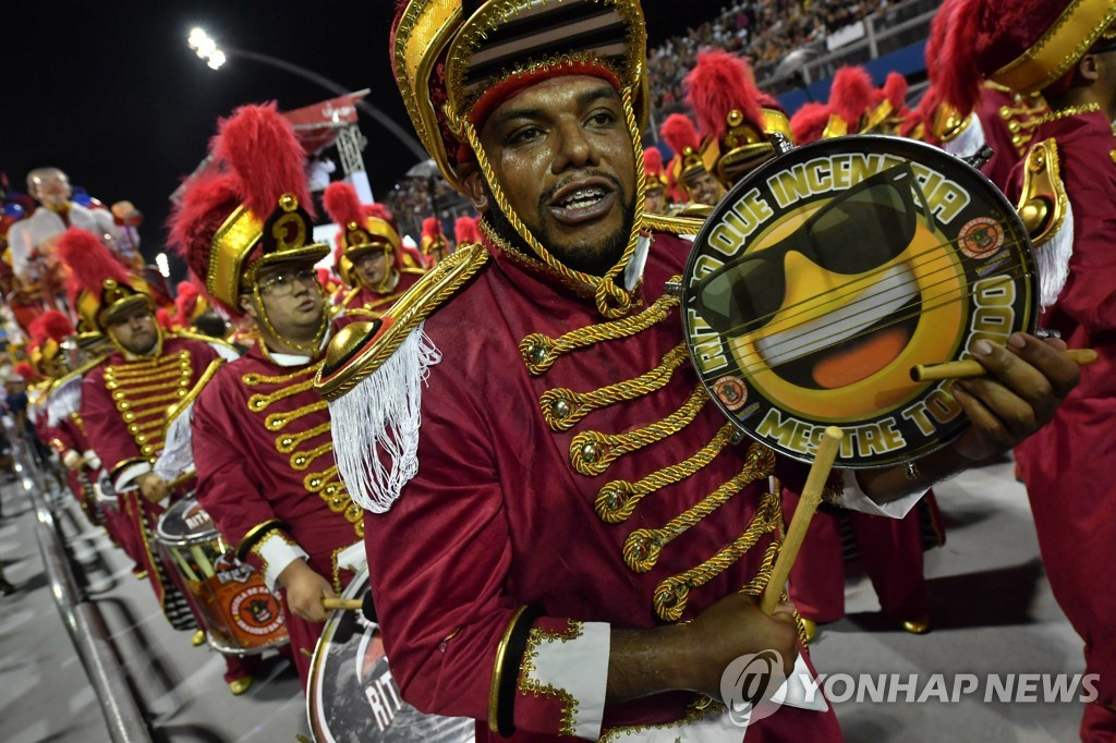 BRAZIL-CARNIVAL-SAO PAULO-PARADE