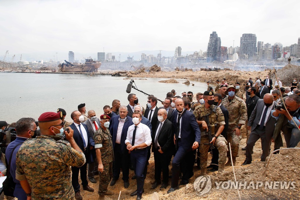 TOPSHOT-LEBANON-FRANCE-BLAST-DIPLOMACY