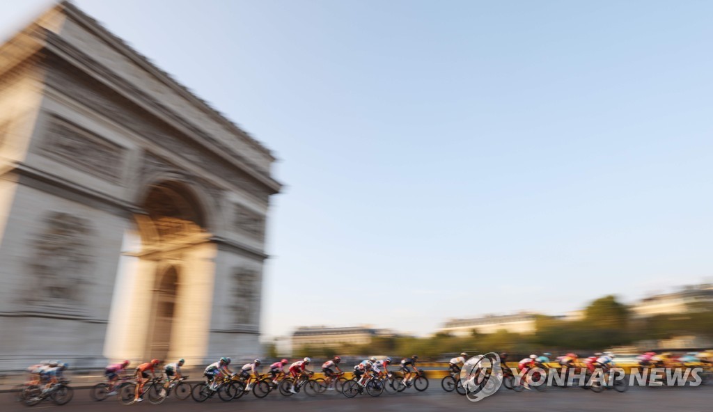 CYCLING-FRA-TDF2020-STAGE20