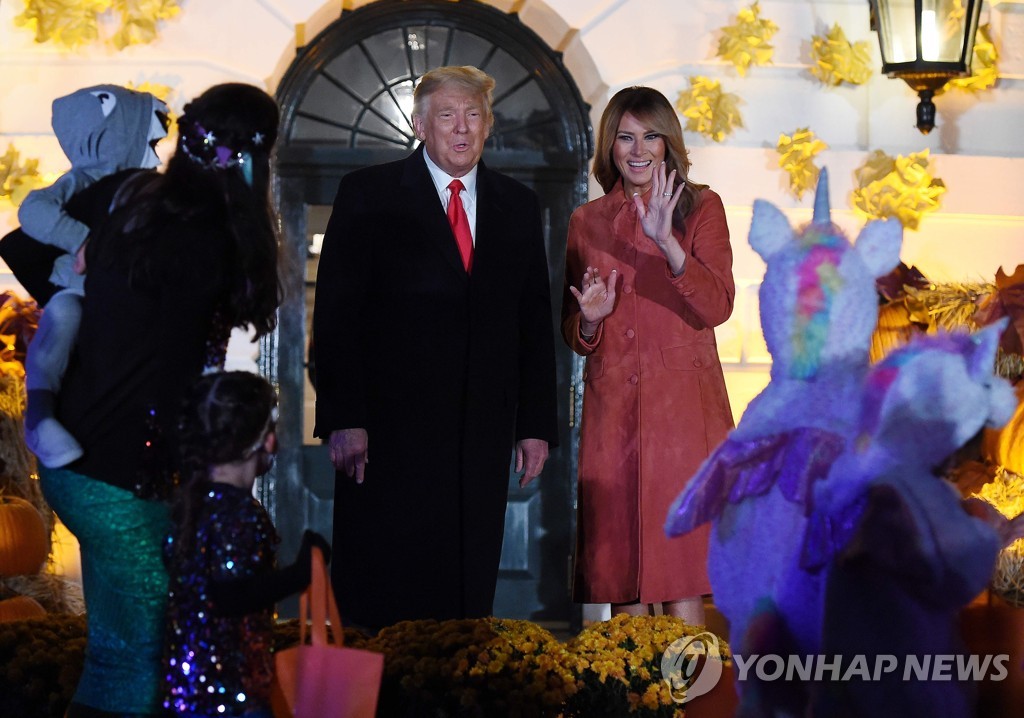 US-POLITICS-TRUMP-HALLOWEEN