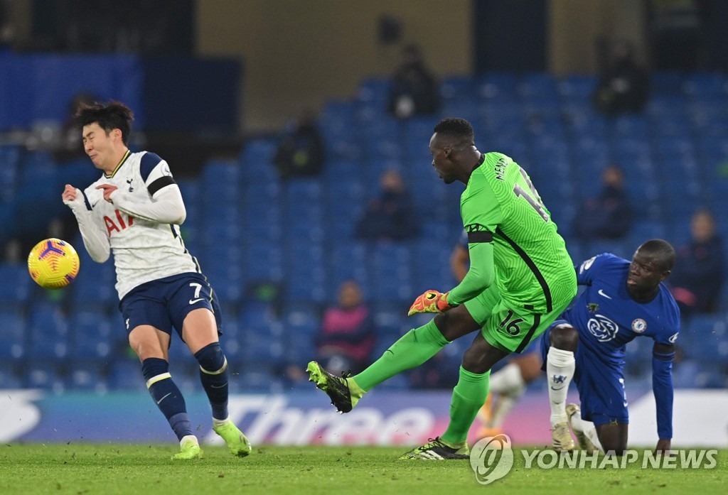 FBL-ENG-PR-CHELSEA-TOTTENHAM