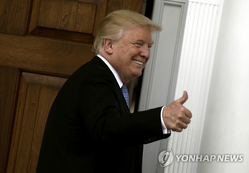 뉴저지 골프장의 도널드 트럼프