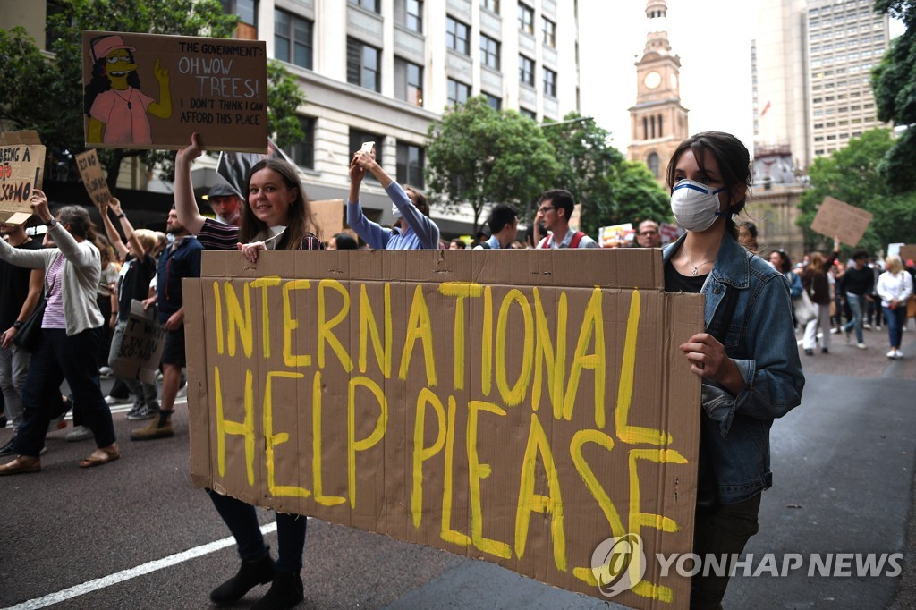 AUSTRALIA PROTEST CLIMATE EMERGENCY