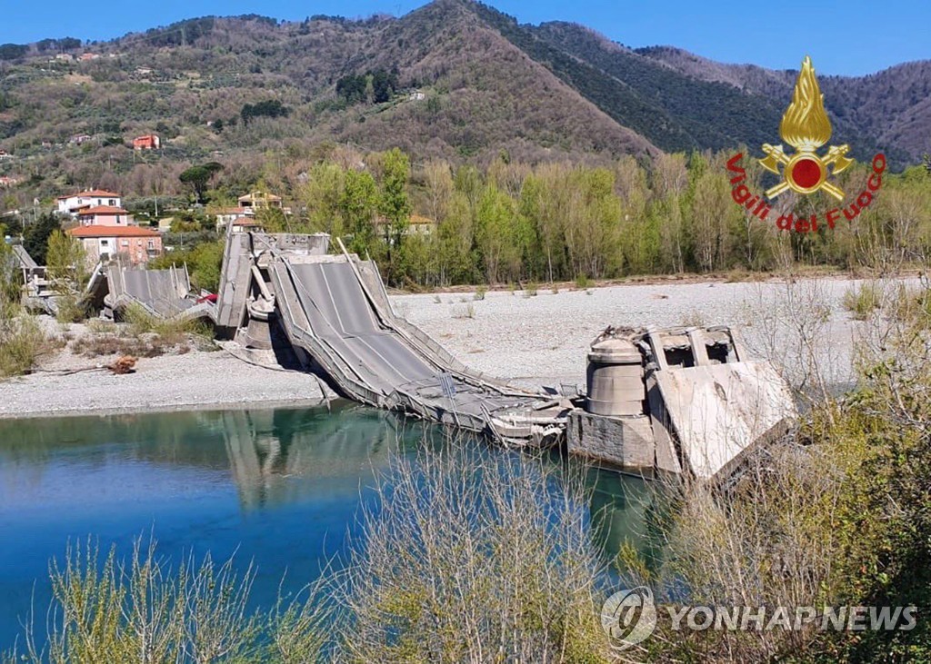 ITALY BRIDGE COLLAPSE
