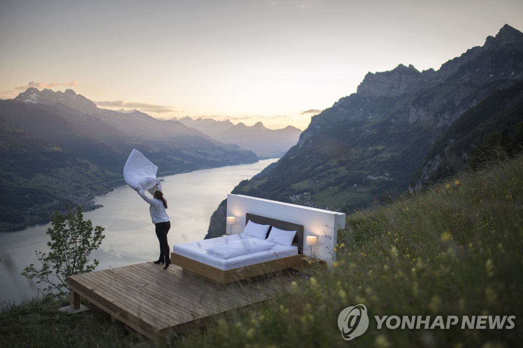 SWITZERLAND ART TOURISM