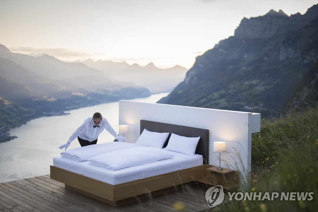 SWITZERLAND ART TOURISM