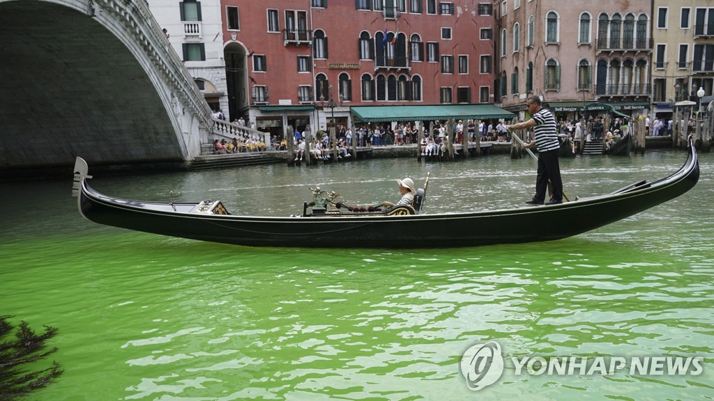 ITALY VENICE ENVIRONMENT