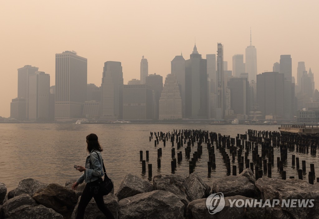 USA NEW YORK SMOKE FROM CANADIAN WILDFIRES