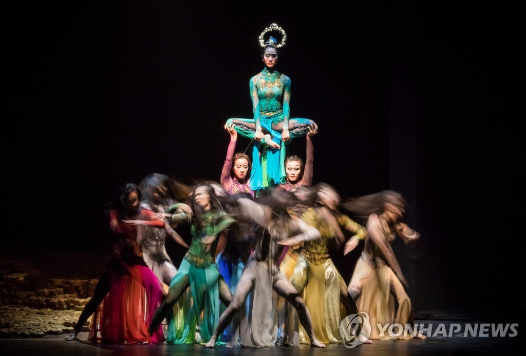RUSSIA-ART/BOLSHOI DANCE FESTIVAL