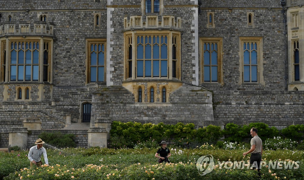 HEALTH-CORONAVIRUS/BRITAIN-WINDSOR CASTLE
