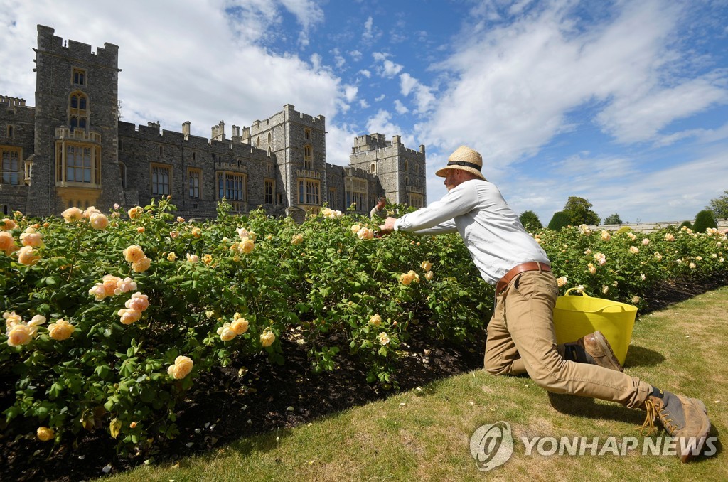 HEALTH-CORONAVIRUS/BRITAIN-WINDSOR CASTLE