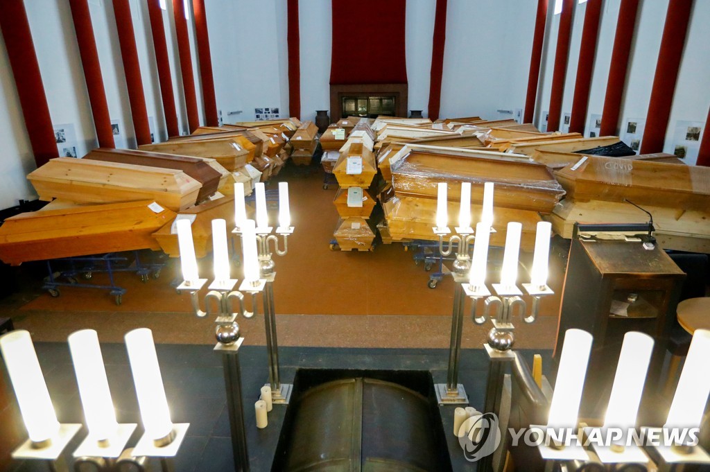 HEALTH-CORONAVIRUS/GERMANY-CREMATORIUM