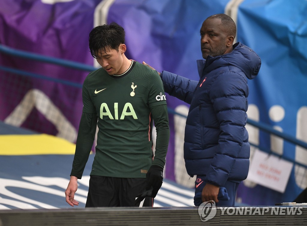SOCCER-ENGLAND-LEE-TOT/REPORT