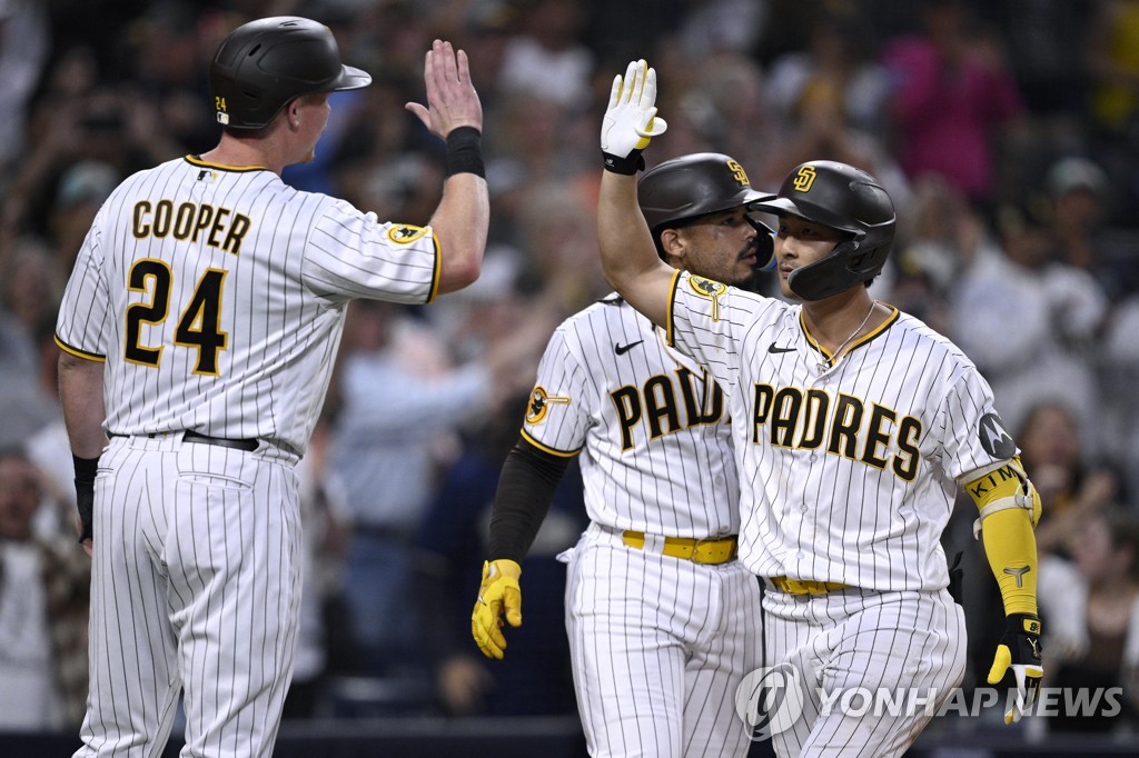 Padres Kim Ha Seong Belts 1st Career Grand Slam Yonhap News Agency