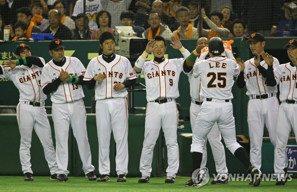 홈런왕 이승엽, '명예회복'