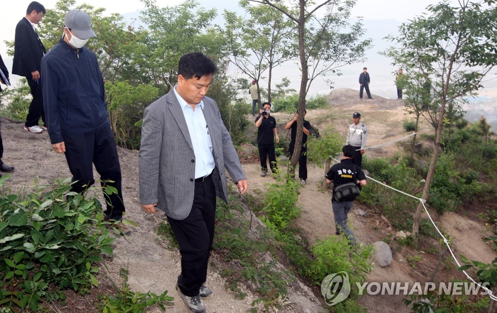 부엉이바위로..