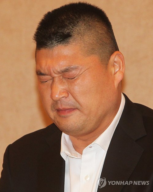 강호동, 연예계 잠정 은퇴