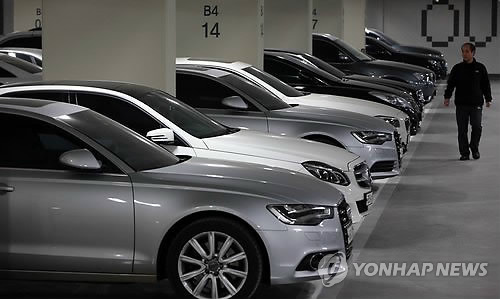 경찰이 압수한 불법 판매 '대포차'