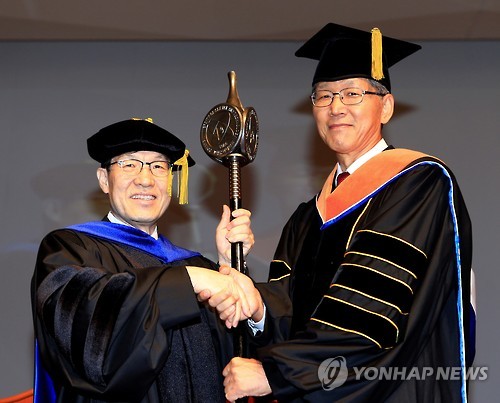 김도연 총장 "포스텍 대한민국 미래 이끌 기함으로" - 3