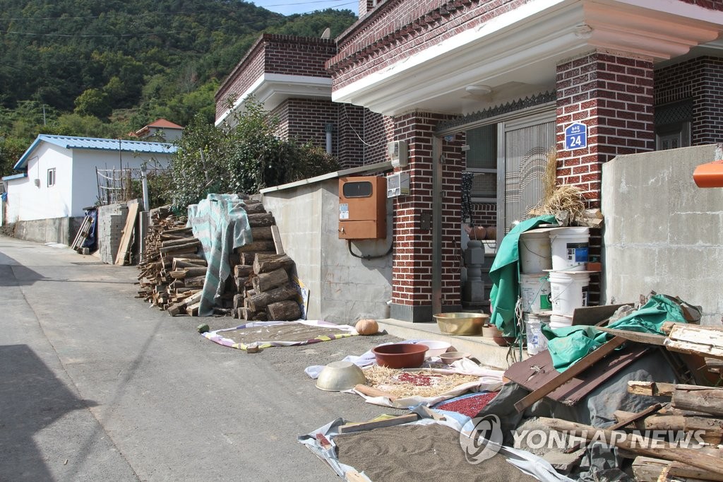 한 마을 선원 14명 북에 끌려간 거제 농소마을