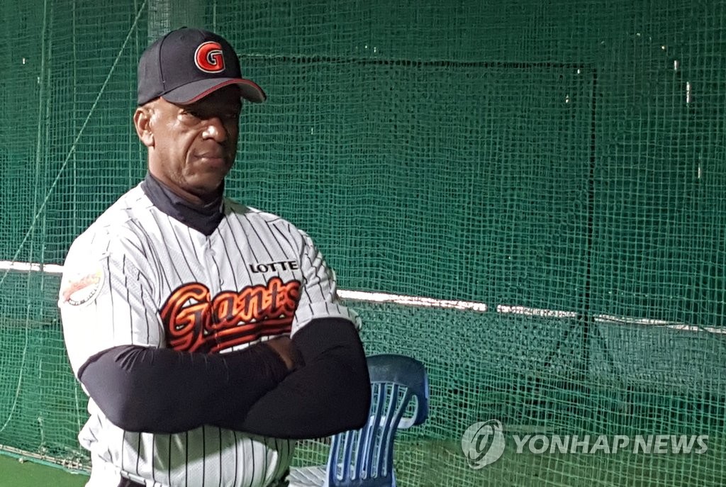 훌리오 프랑코 롯데 2군 타격코치