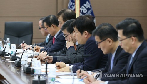 한자리에 모인 공공기관 관계자