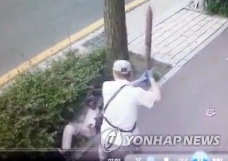 무차별 폭행에 70대 여성 '날벼락'