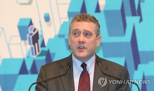 제임스 불러드 세인트루이스 연준은행장