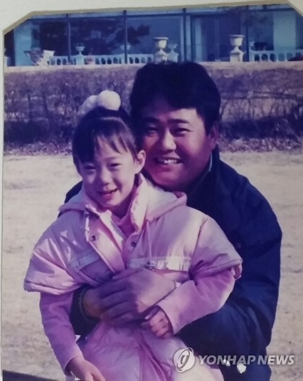 '롯데 레전드' 윤학길 전 감독과 펜싱 동메달리스트 윤지수