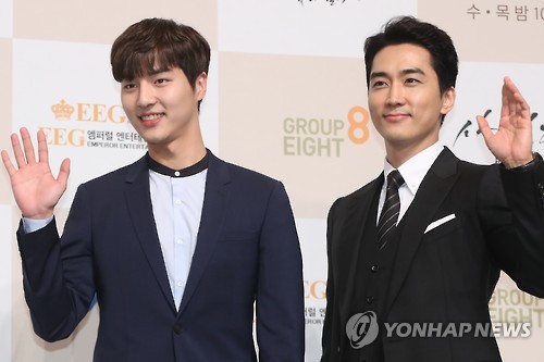 양세종-송승헌, 훈남들의 손인사