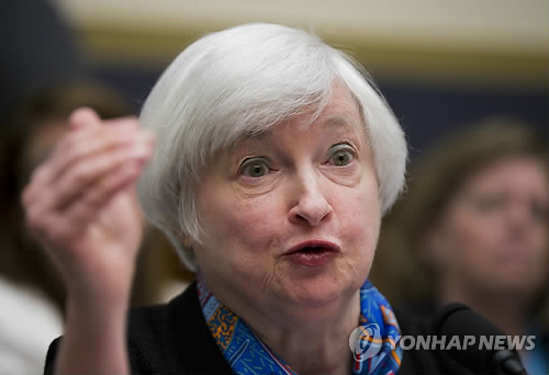트럼프 정부 첫 FOMC, 기준금리 동결