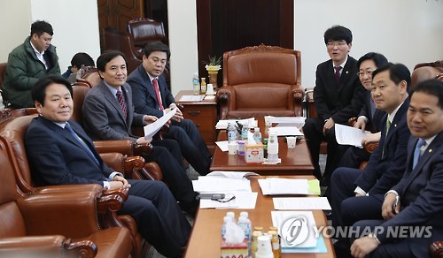 여야 4+4 회동