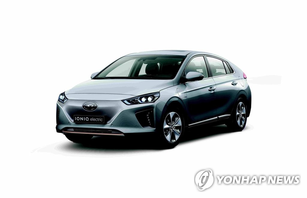 현대 아이오닉 전기차