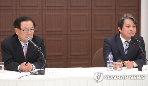 인사말 하는 양휘부 KPGA 회장