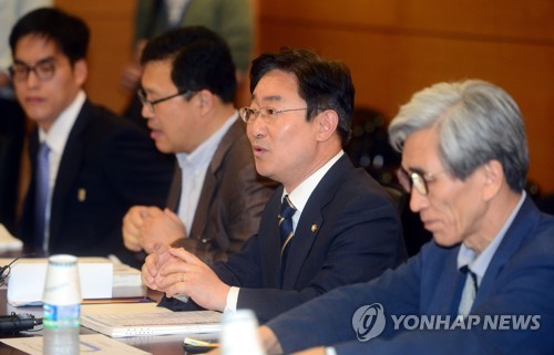 발언하는 박범계