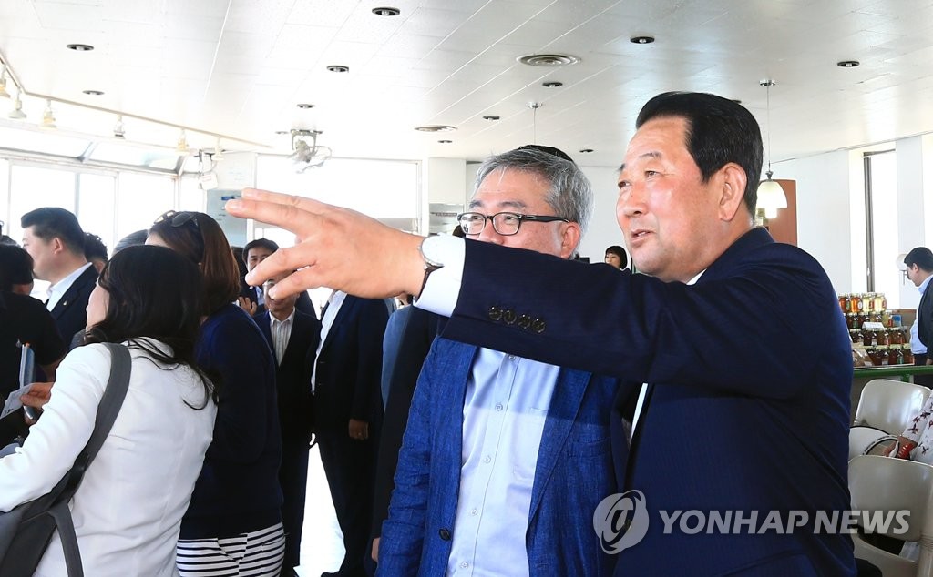 통일전망대 찾은 박주선 비대위원장
