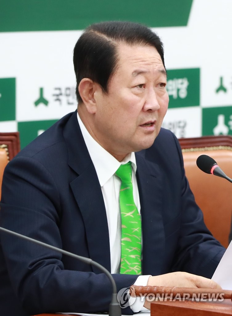 박주선 "대통령이 국회와 협치 구도를 깼다"