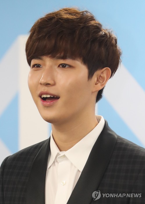 워너원 메인보컬 김재환