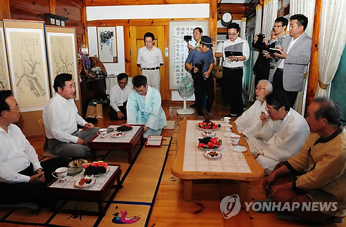 칠곡 매원마을 찾은 이낙연 총리