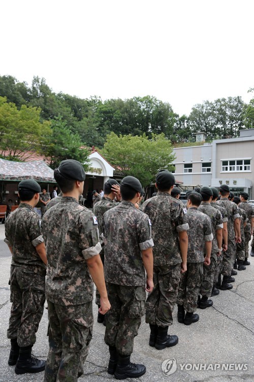 순직장병 추모 행렬