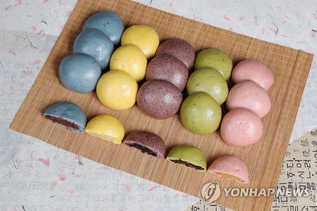 오륜기 닮은 '안흥오륜찐빵'