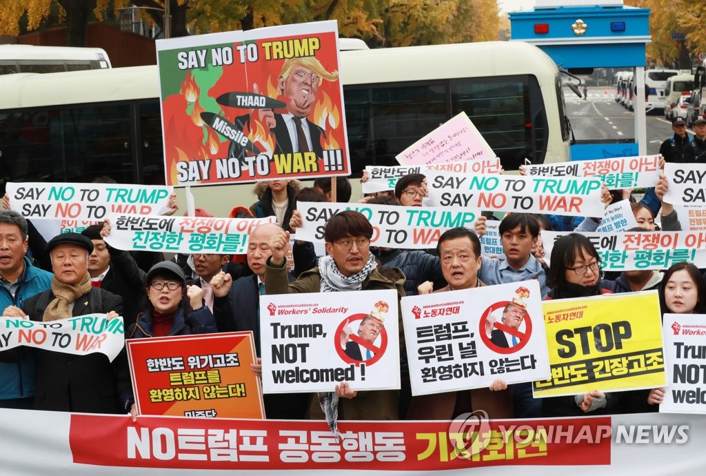 ソウルでトランプ氏訪韓反対集会