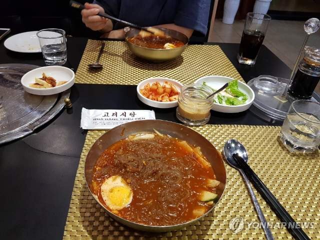 베트남 북한식당에서도 인기몰이하는 평양냉면
