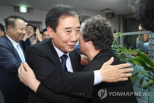 '보수텃밭 포천' 진보후보 당선