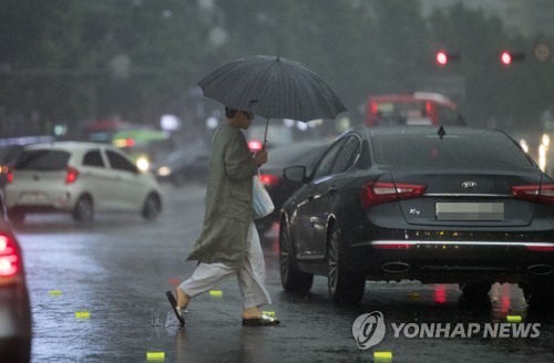 비 오는 거리