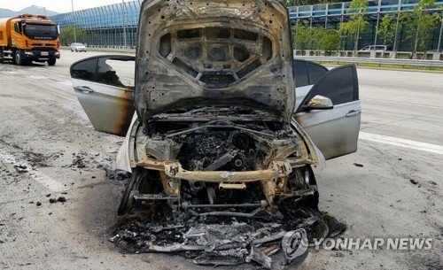 제2경인고속도서 BMW 320d 또 화재